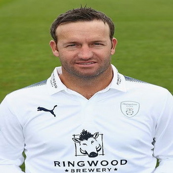 Sean Ervine Biography